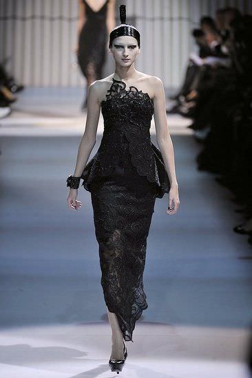 Giorgio Armani, moda primavera verano 